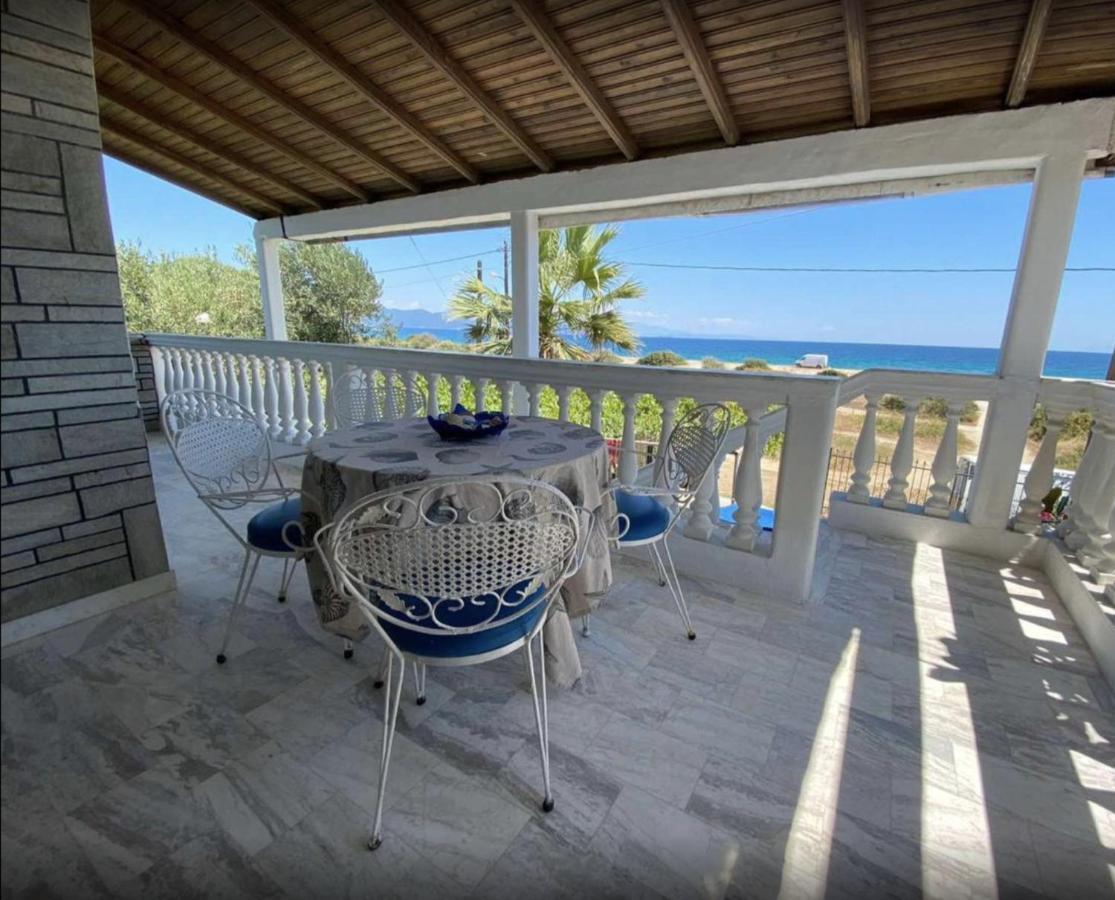 Ikidiki Beach Villa Ієрісос Екстер'єр фото